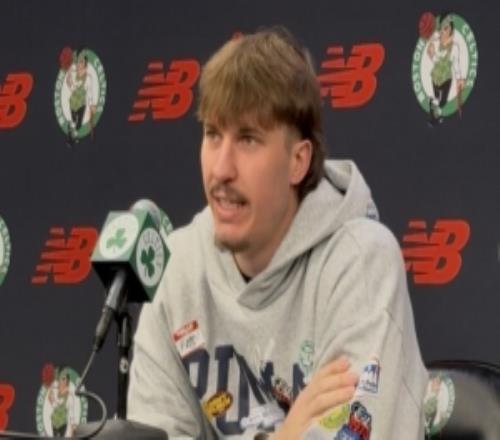 谢尔曼：这赛季终身难忘队友们同甘共苦的情谊让这赛季变得有趣