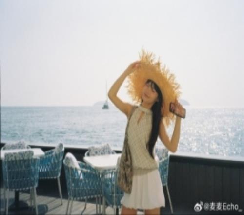 主持麦麦晒照：正在消散的过往以一种坚固的方式回到我面前