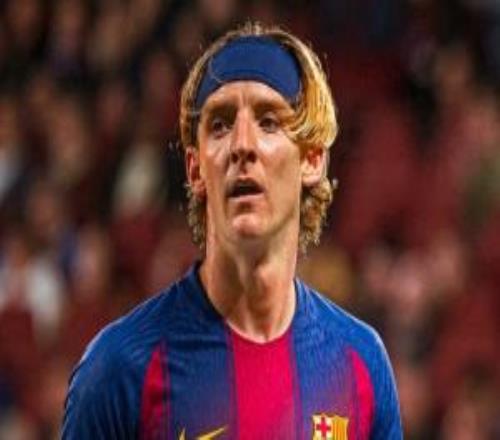 曼晚记者：巴萨会花7500万签戈登这或许是心理战想压价拉什福德
