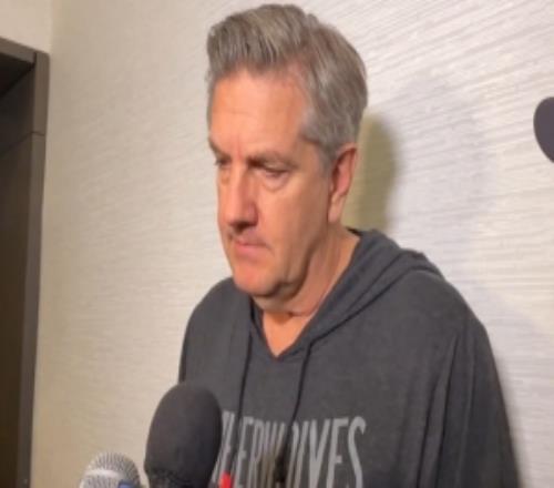 芬奇：文班12帽至少有4个是干扰球你知道8分在NBA比赛中的价值吗