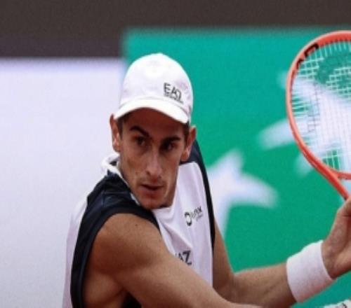 ATP1000罗马大师赛首轮：阿纳尔迪21击败穆纳尔，下轮对德米纳尔