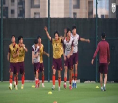 训练直击5月6日，中国U17男足进行赛后恢复训练