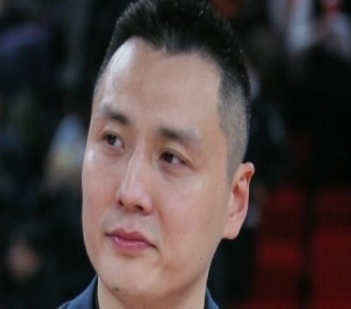 卢伟：已完成了集团对我们的考核任务接下来的四强赛要放下包袱