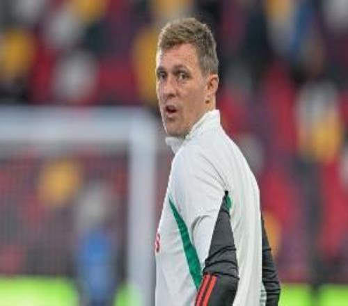 青年足总杯负于曼城！弗莱彻：祝贺，但他们把颁奖礼变成了专属的