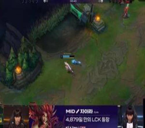 上一次还是13年前中单婕拉时隔4879天再次登上LCK