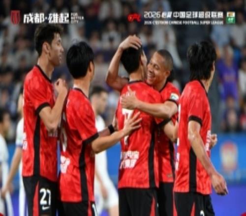 成都蓉城客场21天津津门虎，九连胜创队史连胜纪录+领跑积分榜