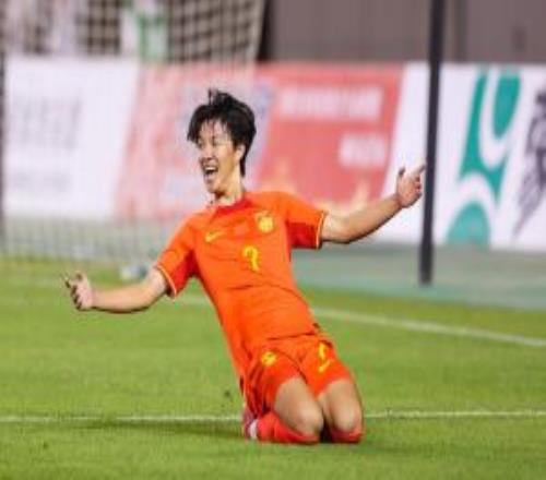 3连胜夺冠！U16国足42战胜韩国U16袁博涵两传一射吴比乐双响