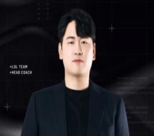 DNS发布人员变动公告:主教练oDin即日起离队
