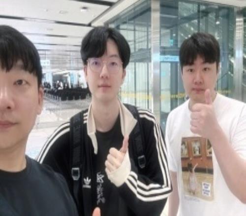 仍有机会去亚运会Viper经纪公司更新合照疑似Viper回韩国