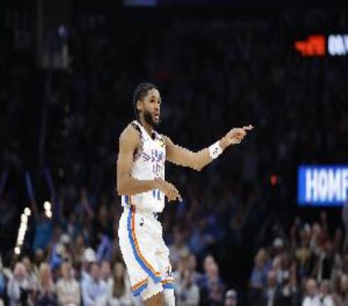 名表风衣白送了乔打趣:昨天收到最好的礼物是亲眼见证SGA拿MVP