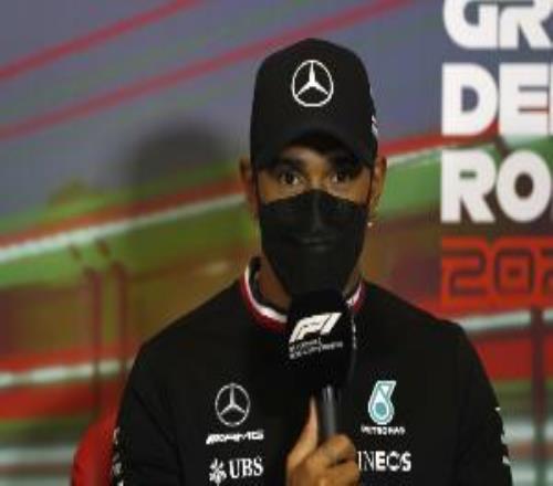 忠实枪迷！F1车手汉密尔顿社媒庆祝阿森纳夺冠：COYG