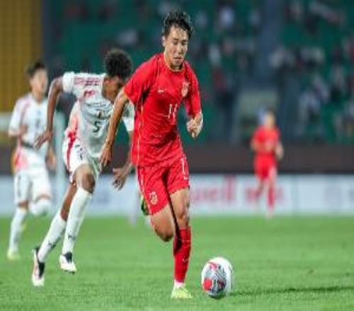 帅惟浩：我崇拜C罗是因为他对自己要求非常严格梦想征战世界杯