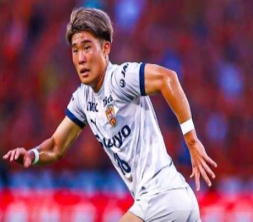 德天空:门兴有意清水心跳队长宇野禅斗,22岁司职防守型中场