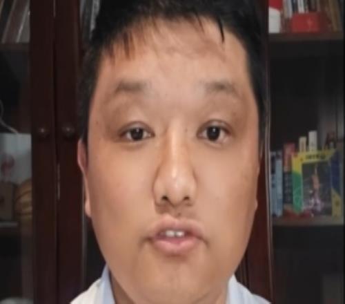 裁判举报内蒙古女篮行贿!媒体人:守住了底线钱太少了