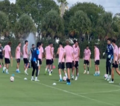 记者：梅西正常参加迈阿密国际今日训练，备战对阵费城联合的比赛