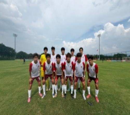中青赛U17组：上海海港U17队43清远恒大足球学校U17队