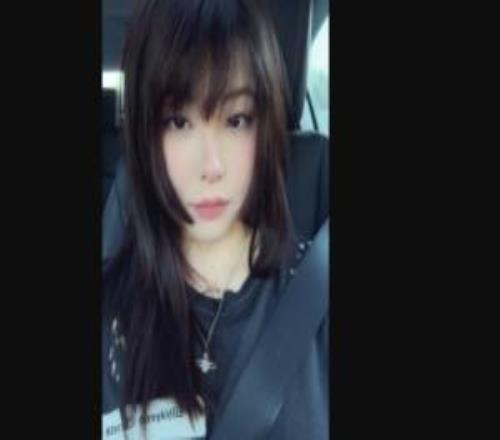 Mayumi晒自拍照：“谢谢大家今天给我的生日祝福希望你们开心”