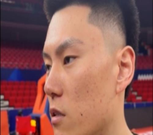 压力化为动力！李弘权：全力去拼卫冕冠军要通过防守带动进攻