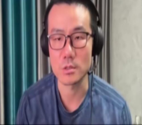 徐静雨：尤因在布伦森身旁都相对失色期待骑士请詹姆斯返乡再战