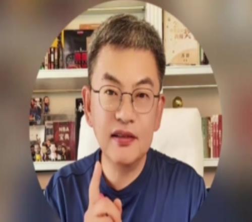 苏群：马刺缺一个卡鲁索&若拥有了则至少拿23冠哈滕防住了文班