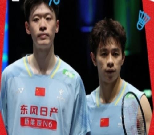 新加坡羽毛球公开赛次轮：陈柏阳刘毅12不敌保木卓朗小林优吾