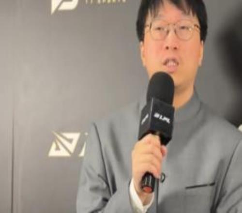 Tabe：选择TT原因是能够应对他们的英雄池，并研究了对手的玩法