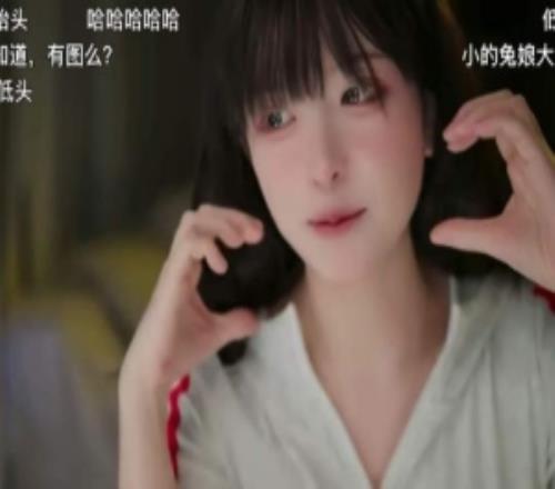 知名COS主播兔娘谈LCK和LPL强度：LCK强归强但我们LPL赢在互动！