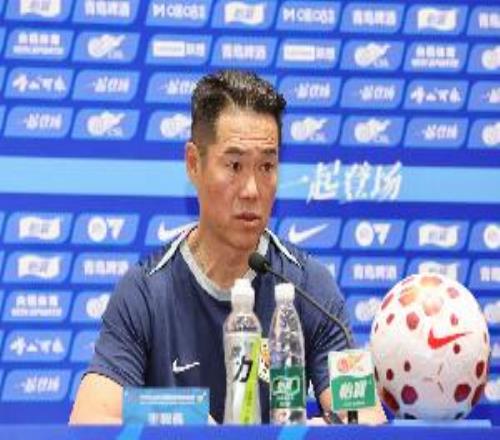 鲁媒:克雷桑、泽卡先后伤退,泰山队在半程收官战输得不难看