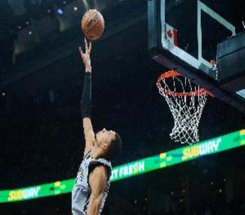 科里森：文班是首位即使一分都不得也能产生巨大影响力的球员