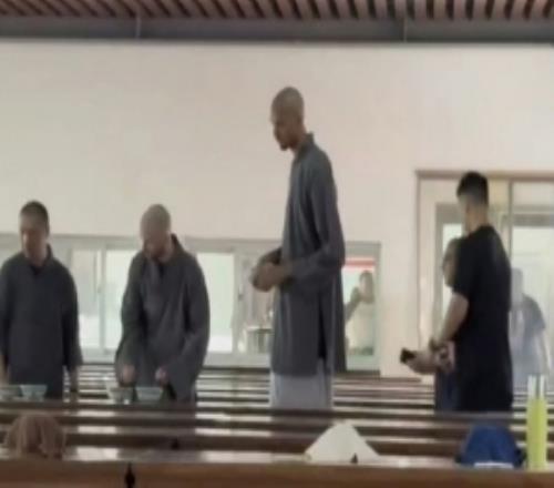 巴恩斯谈文班去少林寺进修：不是谁都能做这种事下次我也想去