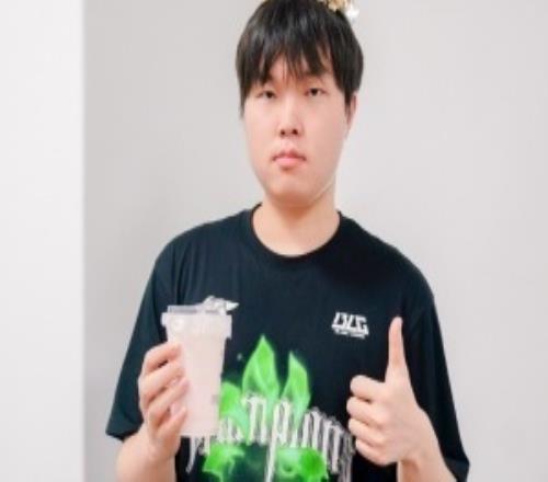 涵艺：Bin未被禁赛是应该的现在是黄牌再来一次就红牌了