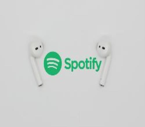 每体：与巴萨合作为Spotify公司带来巨大影响，股价已经涨了6倍多