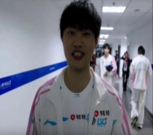 Knight：WE打我们他们才是挑战者，打滔搏会打得更好，会更轻松