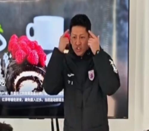 王楚:照搬欧洲青训行不通,必须培养出有自主决策能力的球员