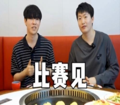 什么变异你说清楚!毛毛看Theshy回归:涅槃组的比赛一秒变异!