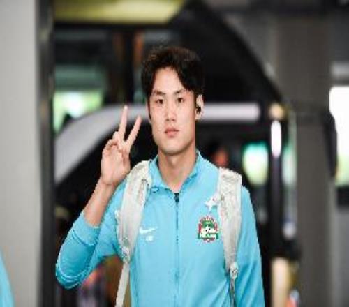 记者:姆布拉已跟河南队告别,徐浩峰将加盟武汉三镇
