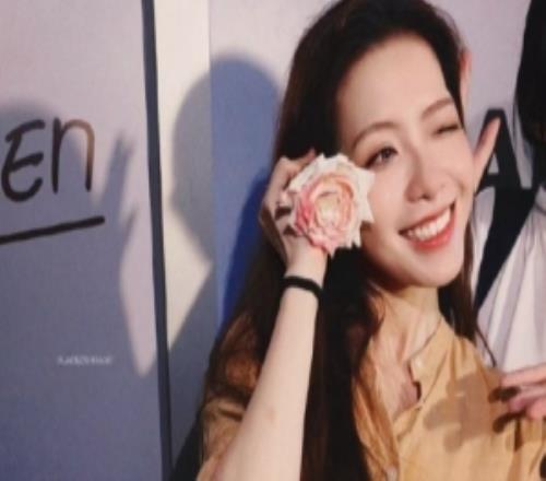 希然晒照:才发现居然忘发了超延迟到来一些二赛段收尾的幸福