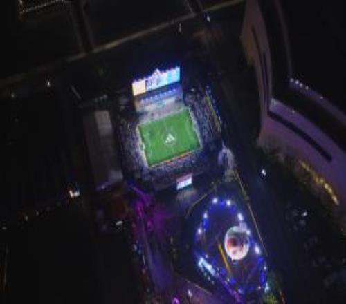 阿迪达斯2026世界杯传奇野场燃动上海近万人共赴足球盛夏之约