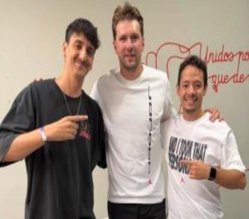 好像又瘦了些东契奇现身马德里参加活动新发型有丶小帅啊
