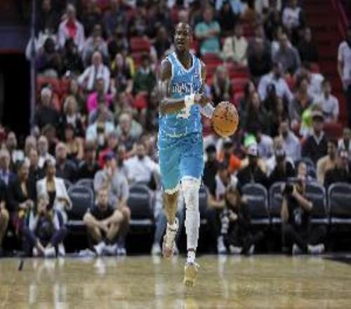 美媒：罗齐尔正试图重返NBA但联盟和黄蜂队维持相关限制措施