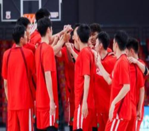 直播吧:男篮21日热身赛对手澳大利亚阵容多是年轻人超新星在列