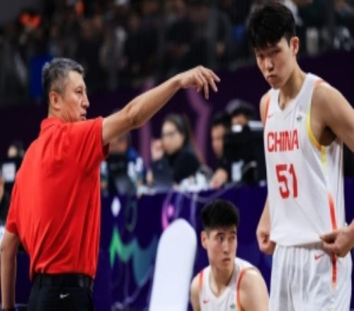 杨瀚森：尽力去打球为国争光帮助中国男篮进奥运会是我的目标