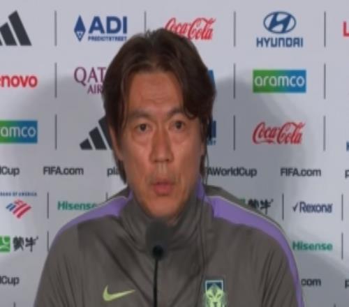 洪明甫:对阵墨西哥是小组最关键一战,韩国队已做好准备