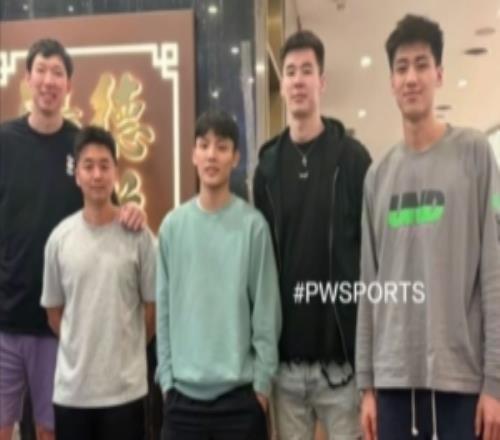 小聚一下!周琦&徐杰&郭昊文&刘金雨在洛杉矶聚会