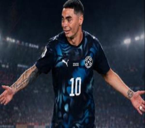 捂嘴红牌！伊布抗议FIFA新规：这不是足球是马戏团说话都不行