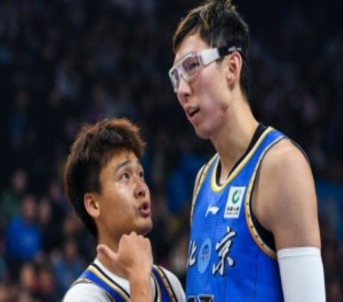 重新出发！媒体人：北京男篮今天结束休假准备开启夏训