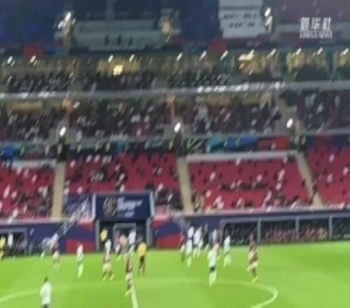 新华社谈马宁：美加墨的赛场上，来自中国的哨声，终于由他吹响