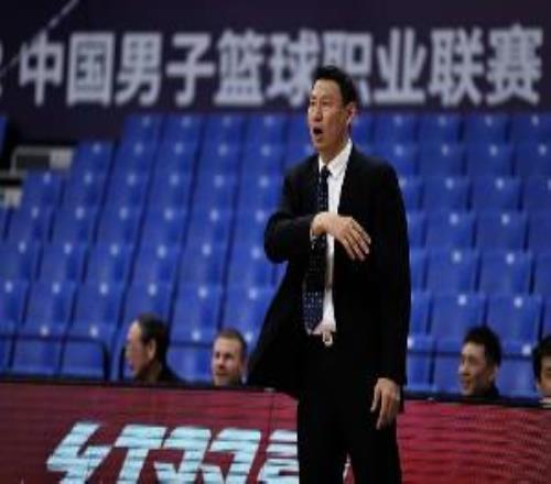 北京男篮官方：许利民将担任俱乐部总教练李楠将担任主教练