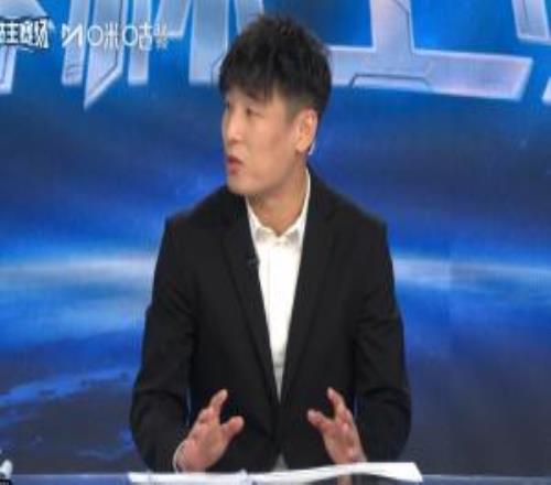 武磊解说西班牙!黄健翔:完全不像解说新人,语言组织和表达极好