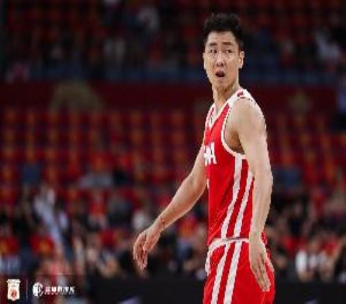 值得总结！中国男篮本场出现17次失误第三节单节10失误